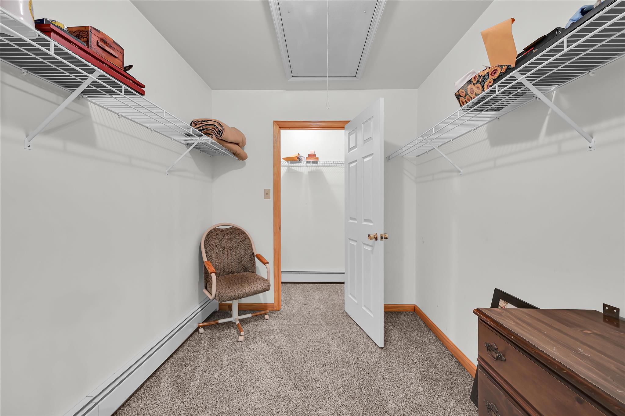 5220 Oley Turnpike Road Reading, PA 19606 - Photo 53 of 85 Upperlevel Large bedroom w/extra large closet
