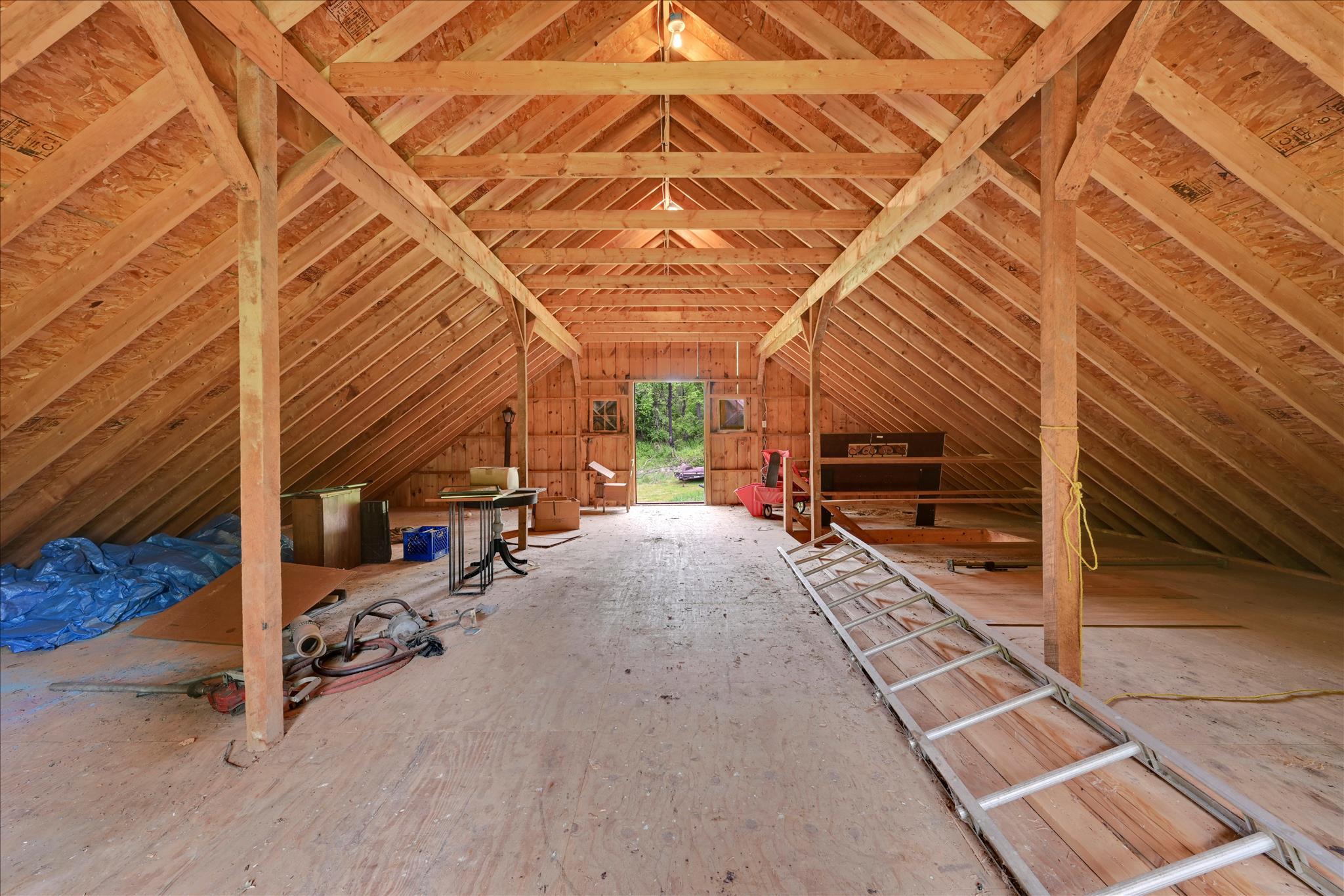 5220 Oley Turnpike Road Reading, PA 19606 - Photo 77 of 85 Hayloft