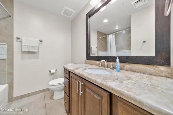 $2,588,000 | 702 Sandpoint Avenue, Unit 7306, Sandpoint, ID 83864