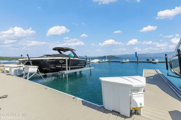 $2,588,000 | 702 Sandpoint Avenue, Unit 7306, Sandpoint, ID 83864