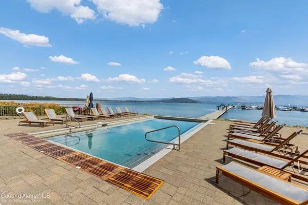 $2,588,000 | 702 Sandpoint Avenue, Unit 7306, Sandpoint, ID 83864