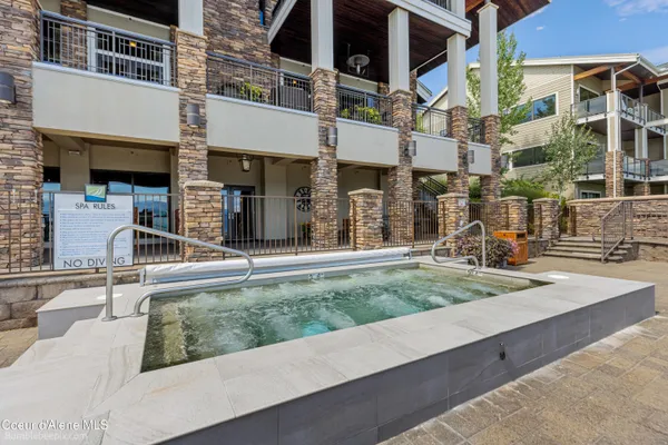 $2,588,000 | 702 Sandpoint Avenue, Unit 7306, Sandpoint, ID 83864
