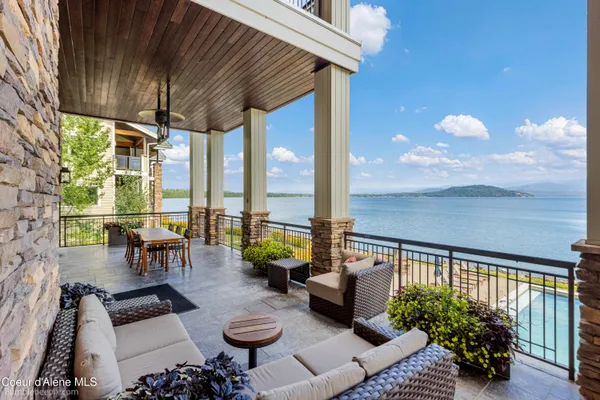 $2,588,000 | 702 Sandpoint Avenue, Unit 7306, Sandpoint, ID 83864