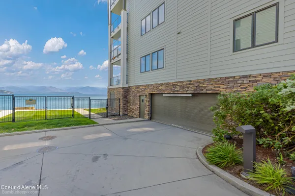 $2,588,000 | 702 Sandpoint Avenue, Unit 7306, Sandpoint, ID 83864