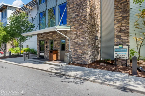 $2,588,000 | 702 Sandpoint Avenue, Unit 7306, Sandpoint, ID 83864
