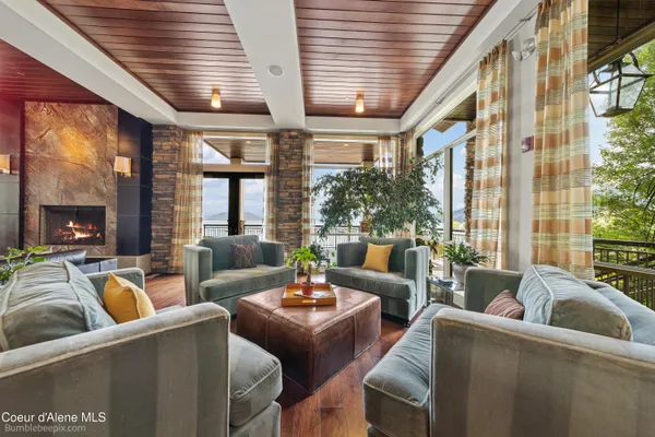 $2,588,000 | 702 Sandpoint Avenue, Unit 7306, Sandpoint, ID 83864