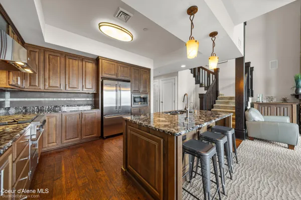 $2,588,000 | 702 Sandpoint Avenue, Unit 7306, Sandpoint, ID 83864