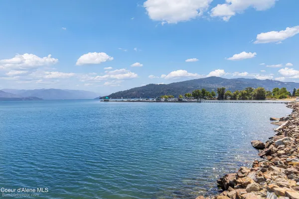 $2,588,000 | 702 Sandpoint Avenue, Unit 7306, Sandpoint, ID 83864