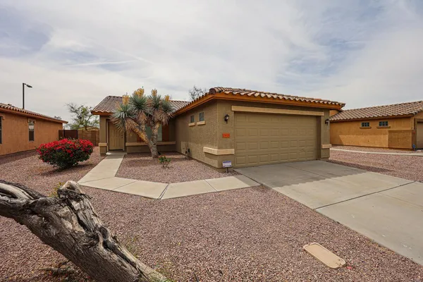 $1,795 | 25025 West Dove Mesa Drive, Buckeye, AZ 85326