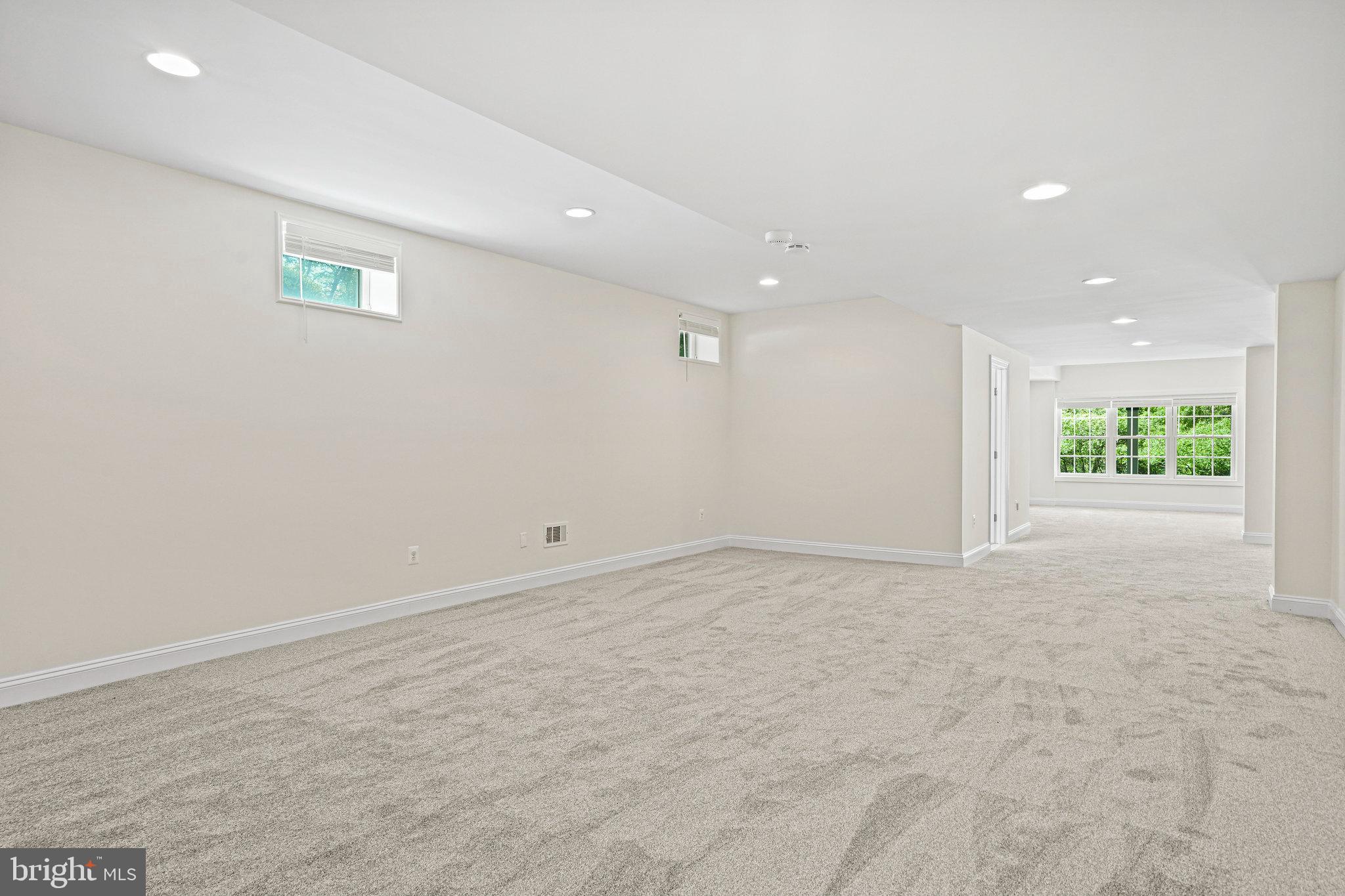 13551 Triadelphia Mill Road Clarksville, MD 21029 - Photo 62 of 74 an empty room with a window