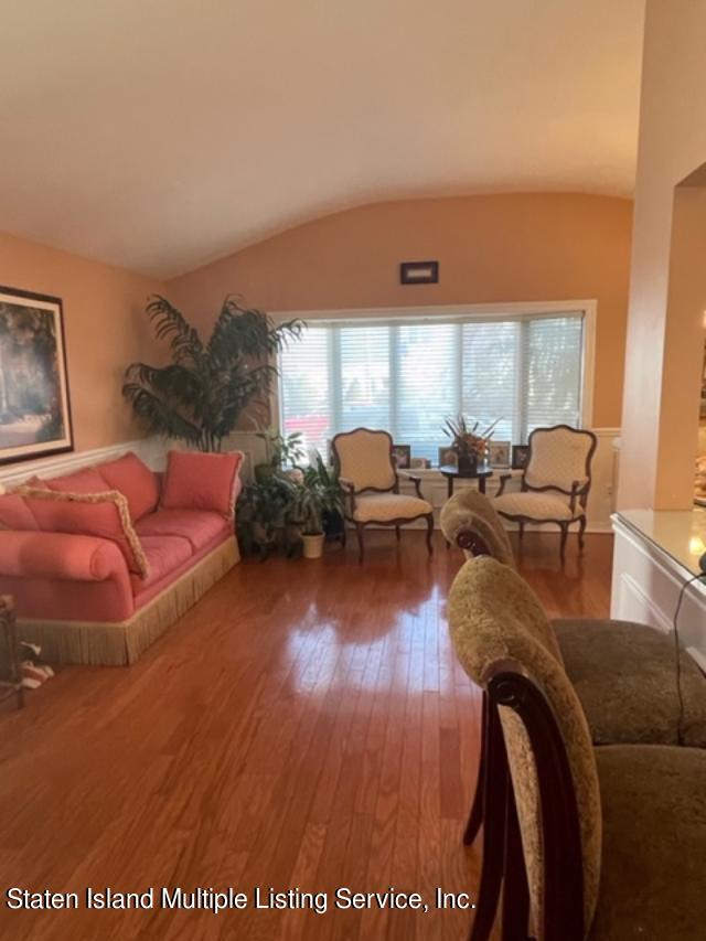 64 Victoria Road Staten Island, NY 10312 - Photo 2 of 12 64 Victoria Road LR