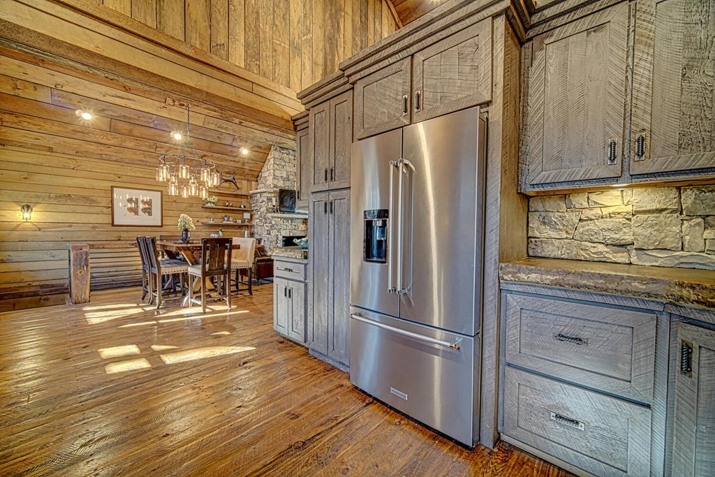 111 Price Circle Blue Ridge, GA 30513 - Photo 20 of 66