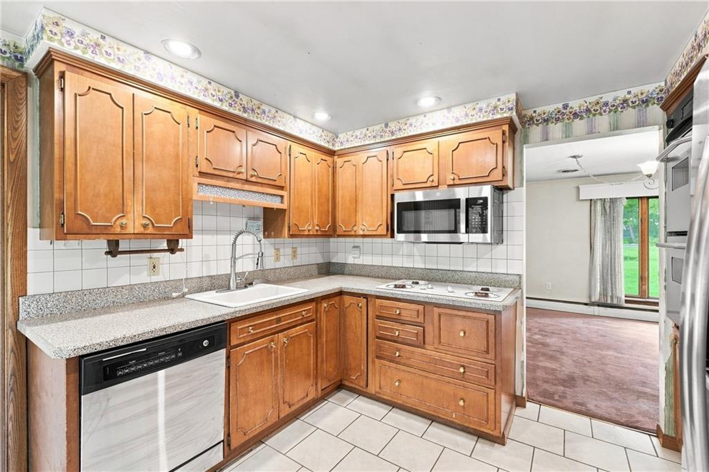 460 Collier Road Mercer, PA 16137 - Photo 8 of 29 Gallery Image 8