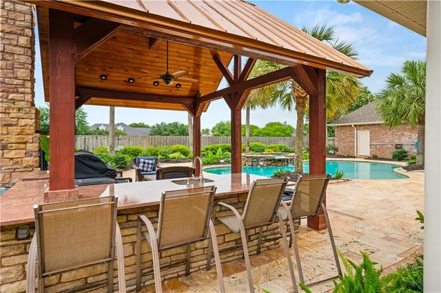 $659,000 | 6400 Genevieve Drive, Alexandria, LA 71301