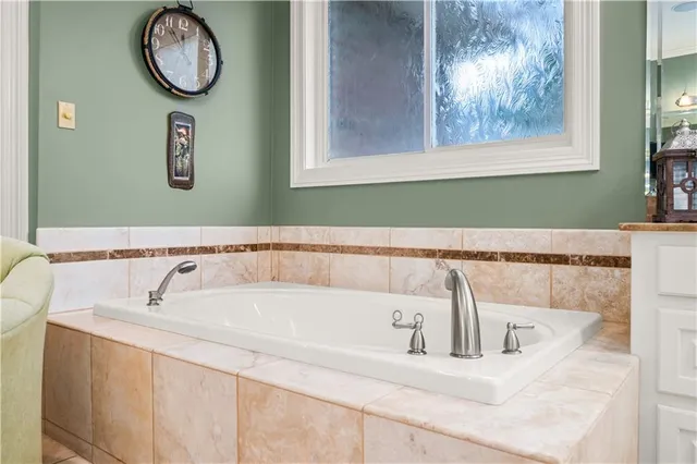 $659,000 | 6400 Genevieve Drive, Alexandria, LA 71301