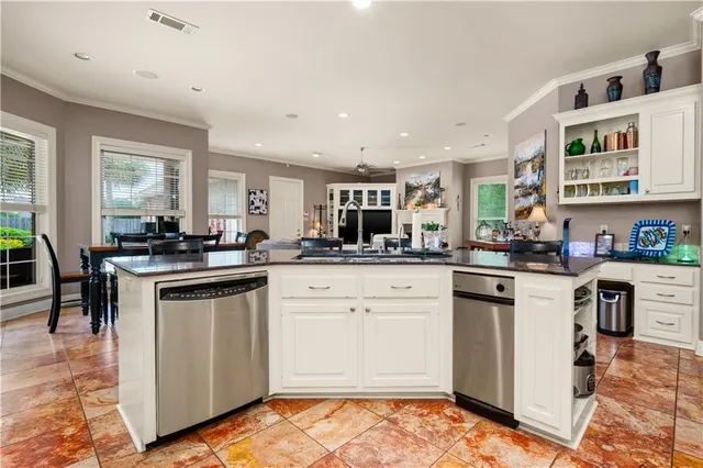 $659,000 | 6400 Genevieve Drive, Alexandria, LA 71301