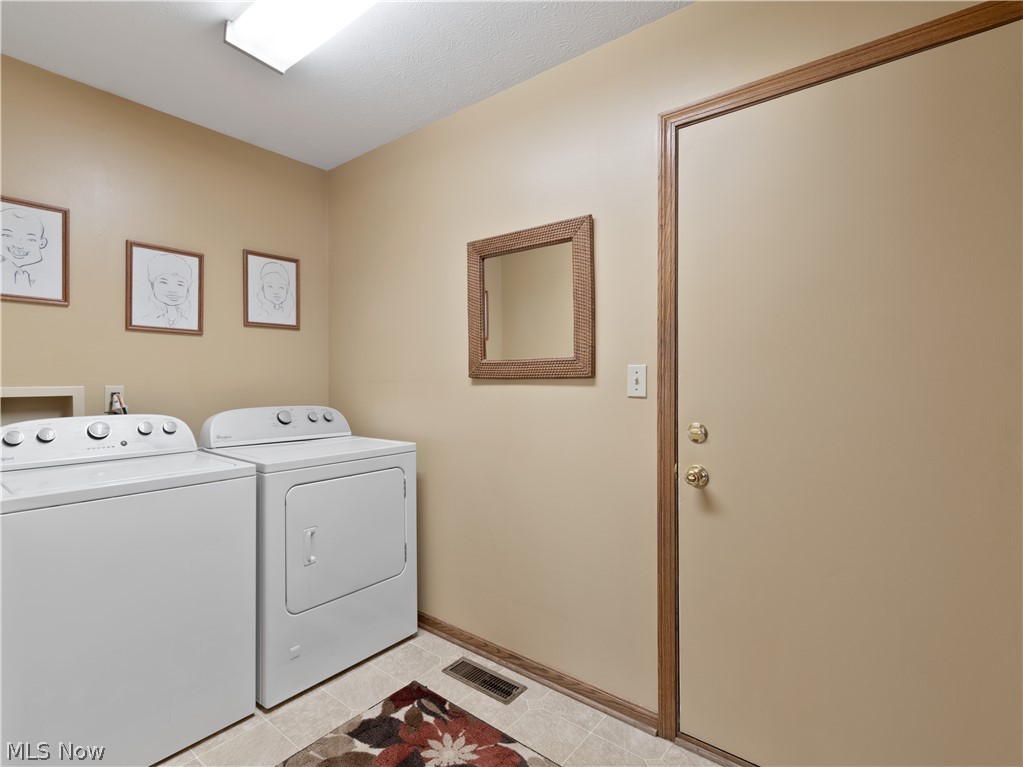 803 Bridge Road Akron, OH 44312 - Photo 16 of 34 Gallery Image 16