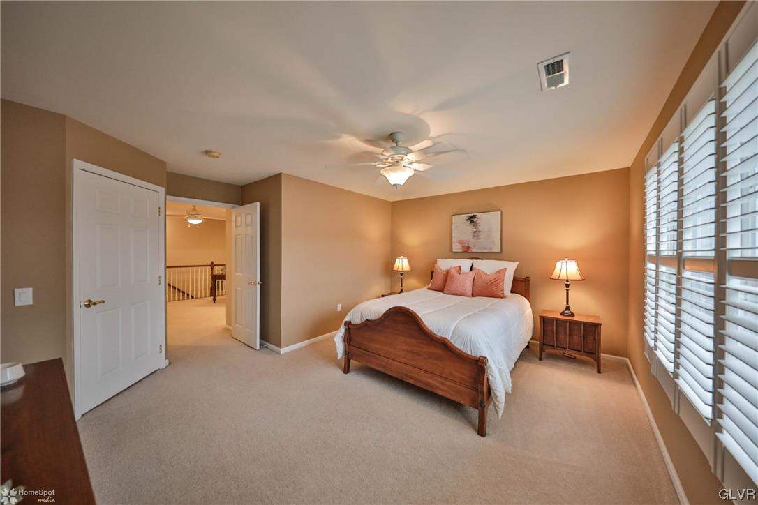 5423 Congress Way Bethlehem, PA 18017 - Photo 32 of 47