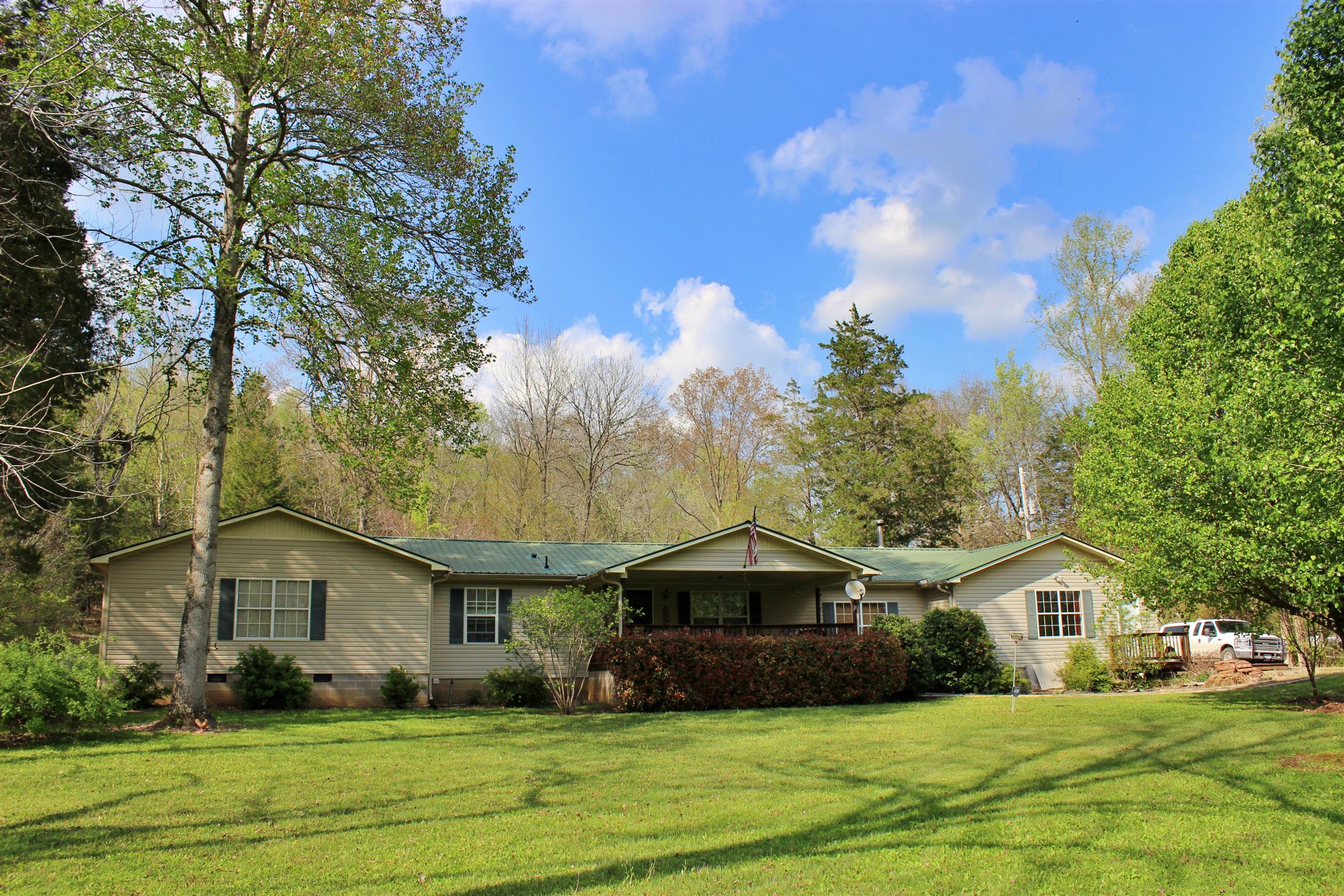 3174 Lower Lick Creek Road Linden, TN 37096 - Photo 3 of 17 Gallery Image 3