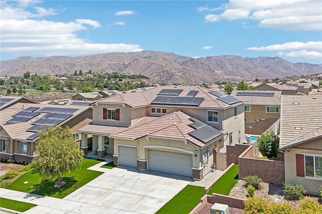 11056 Guffey Ranch Way Corona, CA 92883 - Photo 48 of 61 an aerial view of a house