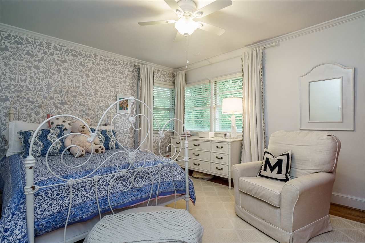 1408 Hathaway Road Raleigh, NC 27608 - Photo 12 of 24 Photo 12