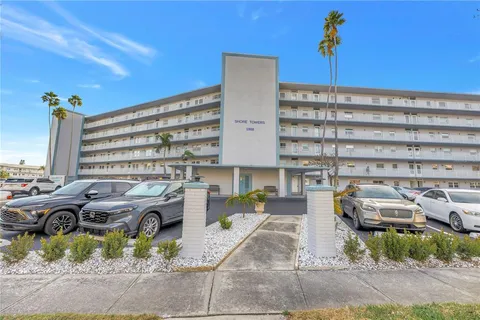 $475,000 | 1868 Shore Drive South, Unit 514, South Pasadena, FL 33707