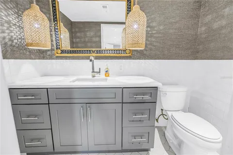 $475,000 | 1868 Shore Drive South, Unit 514, South Pasadena, FL 33707