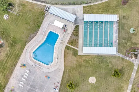 $475,000 | 1868 Shore Drive South, Unit 514, South Pasadena, FL 33707