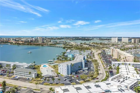 $475,000 | 1868 Shore Drive South, Unit 514, South Pasadena, FL 33707