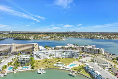 $475,000 | 1868 Shore Drive South, Unit 514, South Pasadena, FL 33707