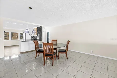 $475,000 | 1868 Shore Drive South, Unit 514, South Pasadena, FL 33707