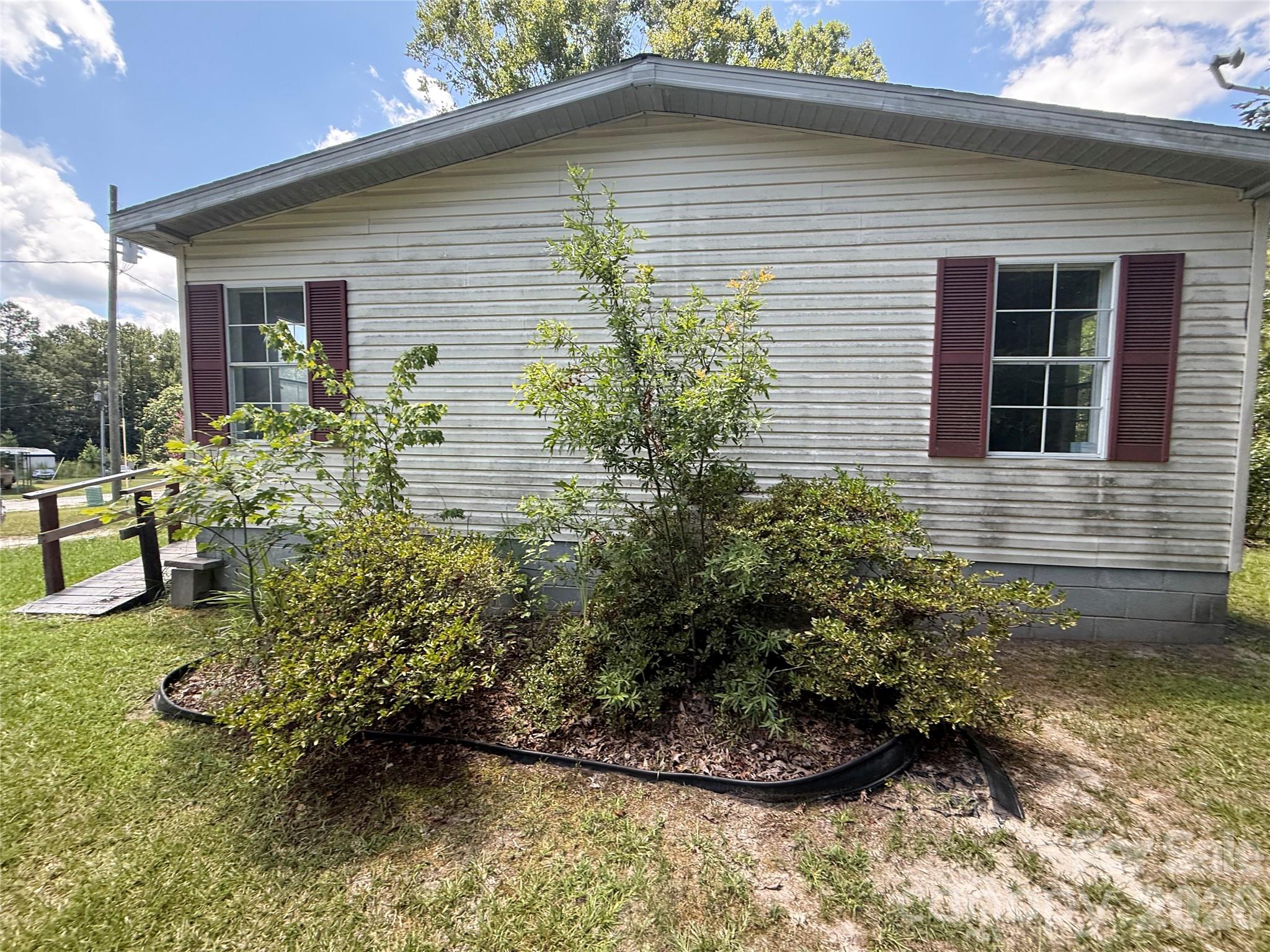 176 Mandy Lane Union, SC 29379 - Photo 6 of 19 Gallery Image 6
