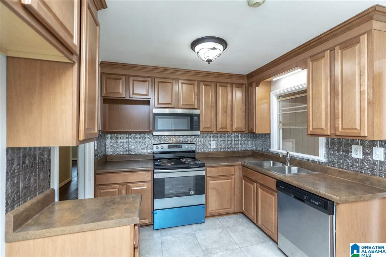 100 East Crest Road Bessemer, AL 35023 - Photo 10 of 24 Gallery Image 10