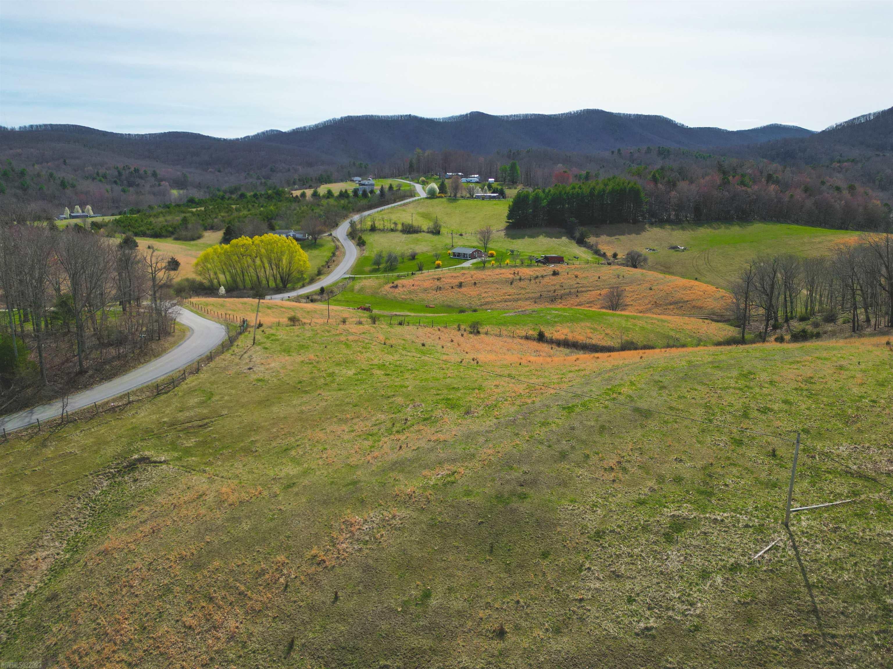 5 Dallas Freeman Road Hiwassee, VA 24347 - Photo 2 of 15 Gallery Image 2