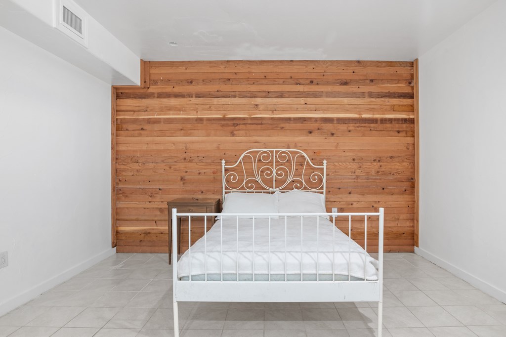 Primary bedroom- downstairs