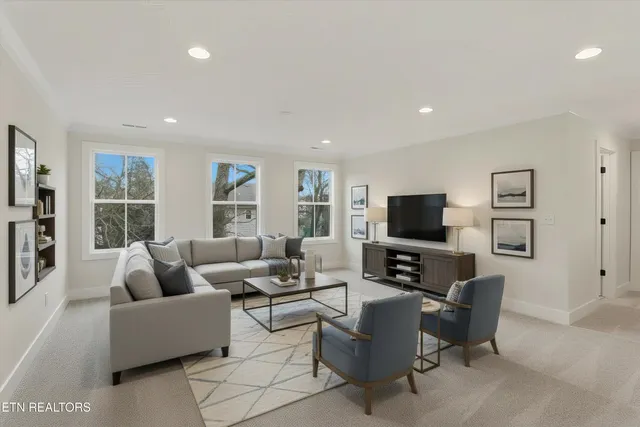 $1,159,900 | 8151 Nubbin Ridge Road, Knoxville, TN 37919