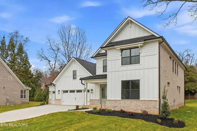 $1,159,900 | 8151 Nubbin Ridge Road, Knoxville, TN 37919