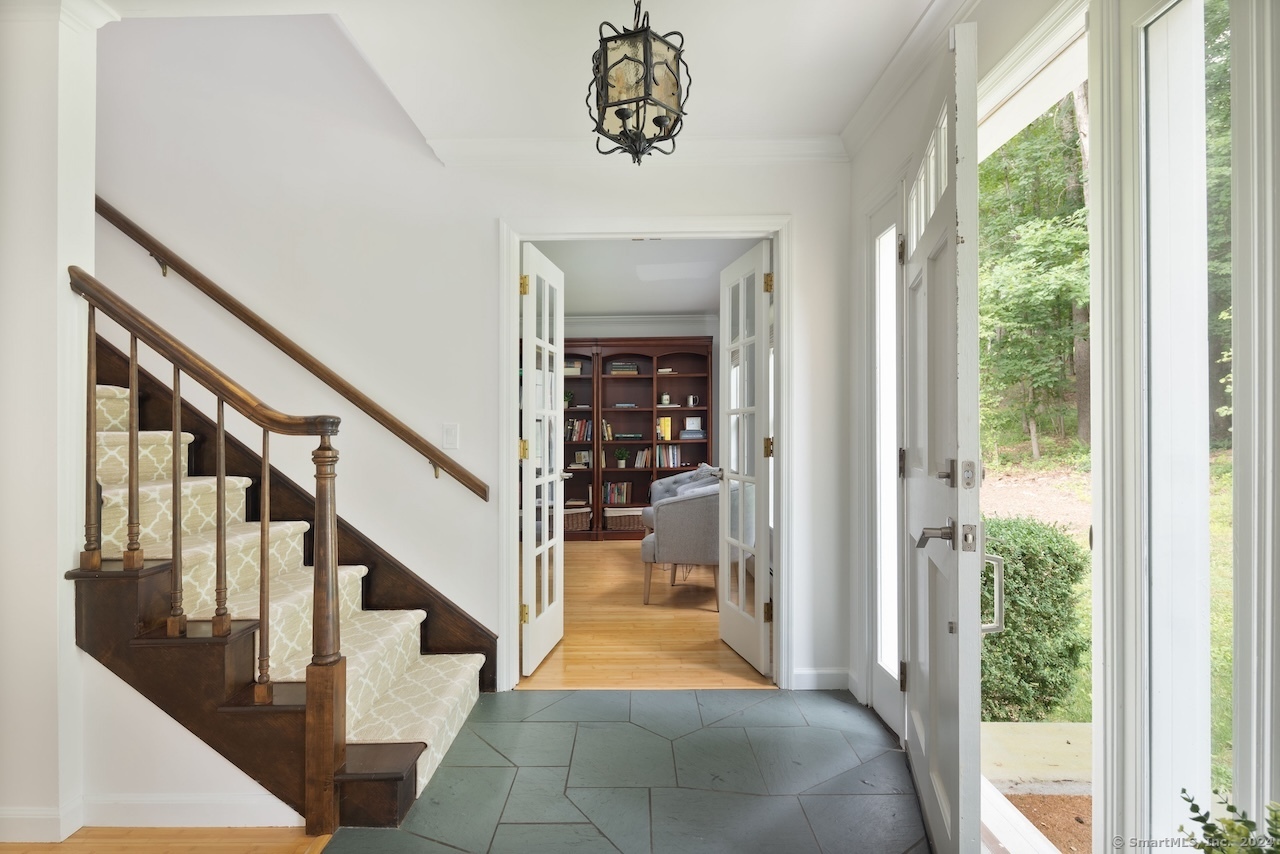 32 Burton Road Salisbury, CT 06068 - Photo 3 of 24
