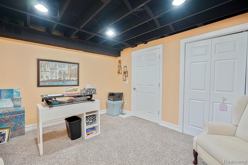 7172 Green Farm Road, Unit 166 West Bloomfield, MI 48322 - Photo 6 of 21 Gallery Image 6