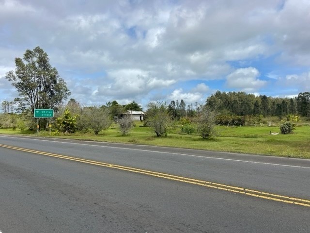 18-3989 South Lauko Road Mountain View, HI 96771 - Photo 2 of 12 a view of a city street with a building