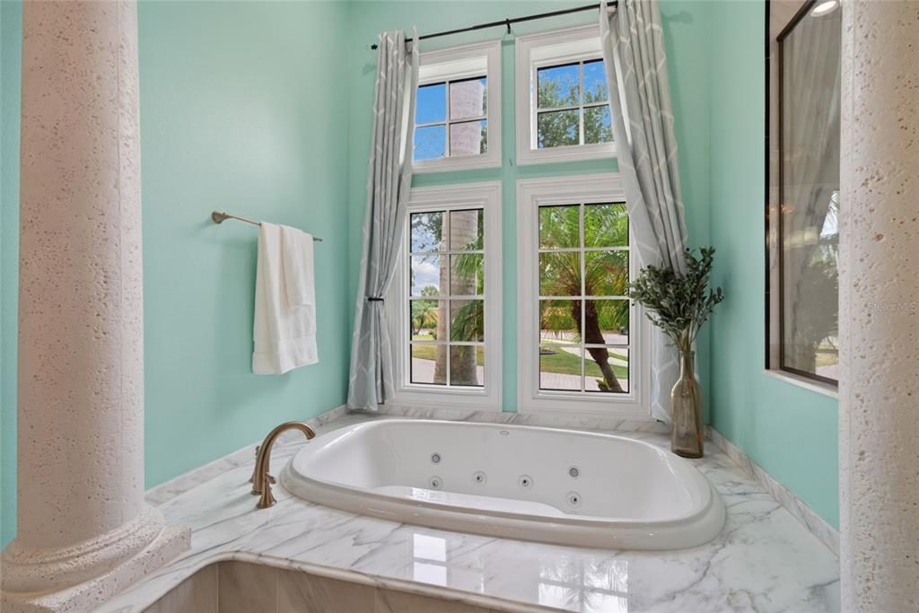 13718 Matanzas Place Lakewood Ranch, FL 34202 - Photo 45 of 67
