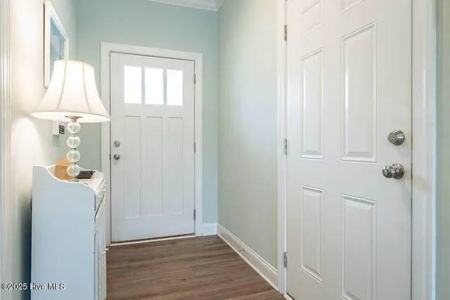 $2,350 | 512 West St George Street, Unit A, Southport, NC 28461