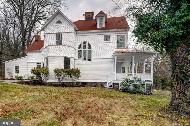2304 Hillhouse Road Baltimore, MD 21207 - Photo 1 of 30 Exterior (General)