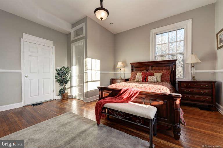 2304 Hillhouse Road Baltimore, MD 21207 - Photo 17 of 30 Bedroom (Master)