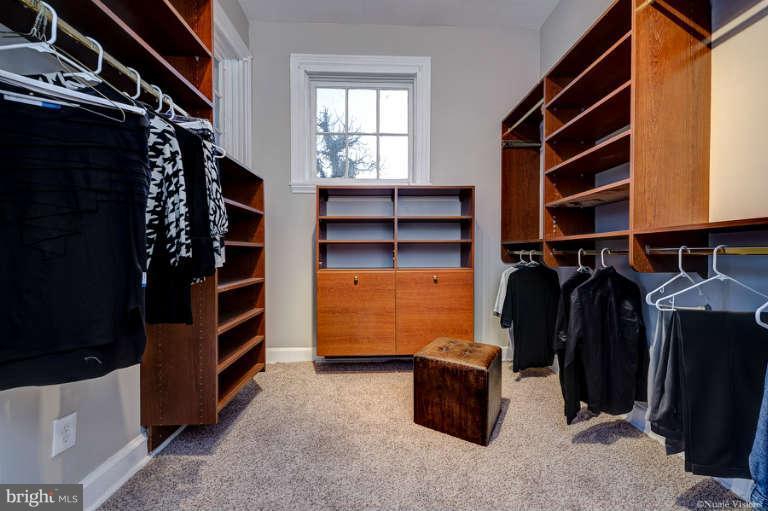 2304 Hillhouse Road Baltimore, MD 21207 - Photo 19 of 30 Master Bedroom walk-in closet