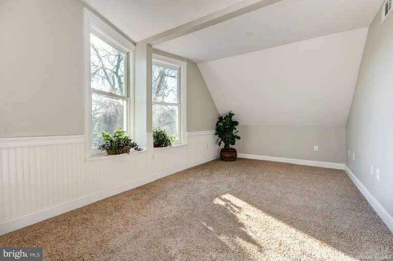2304 Hillhouse Road Baltimore, MD 21207 - Photo 25 of 30 Bedroom 5