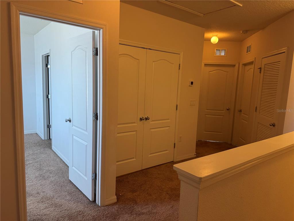 268 Arbor Lakes Drive Davenport, FL 33896 - Photo 9 of 26 a bathroom with a shower