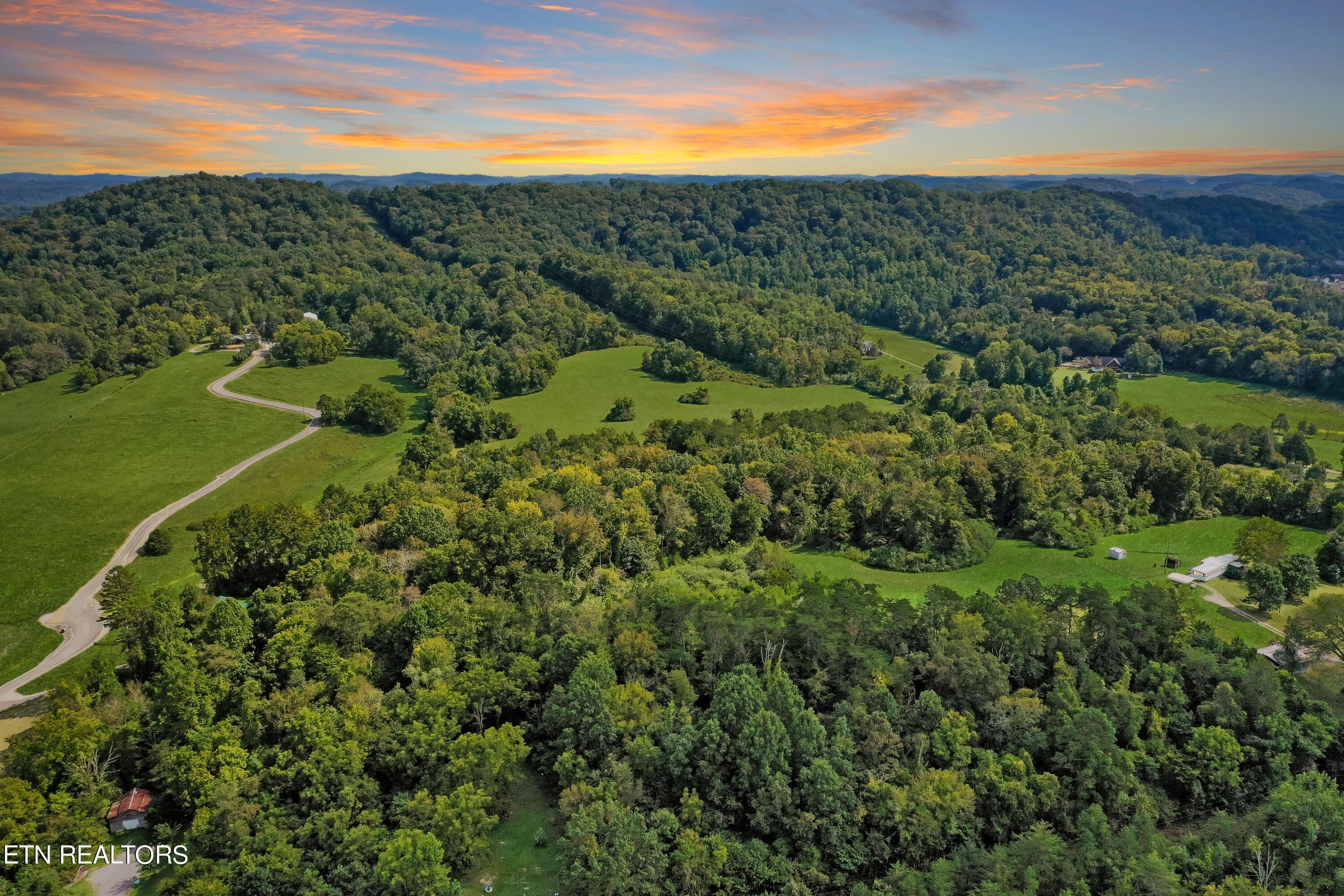 1534 Mountain Road Andersonville, TN 37705 - Photo 3 of 23 DJI_0829-2