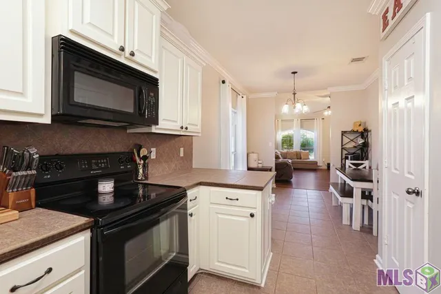 $289,900 | 14469 Essen Terrace Drive, Gonzales, LA 70737