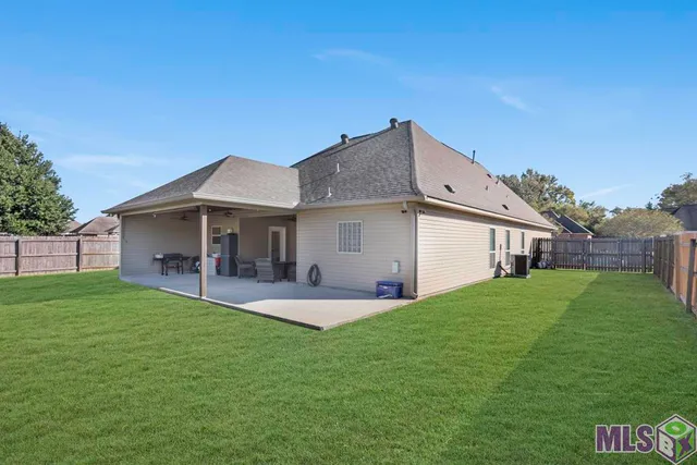 $289,900 | 14469 Essen Terrace Drive, Gonzales, LA 70737